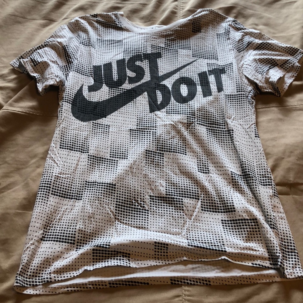 Nike T shirt